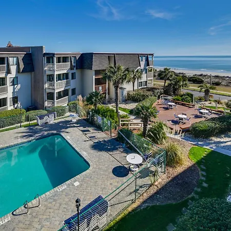 Myrtle Beach Condo Beach Access And Amenities!